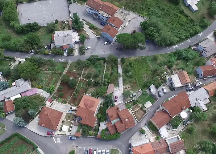 Crown Rd Daire Opatija